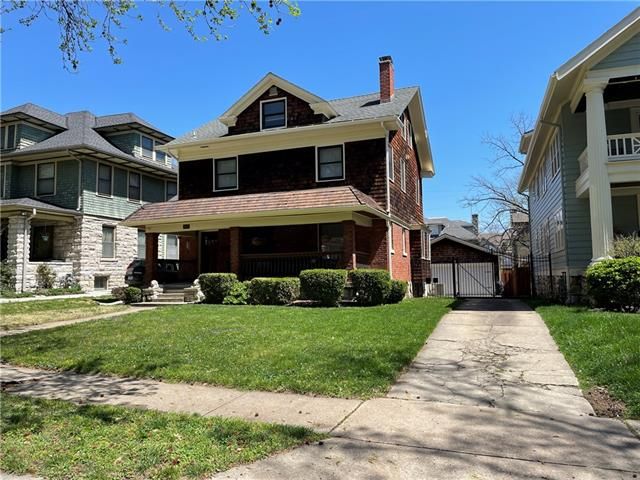 3633 Campbell St, Kansas City, MO 64109