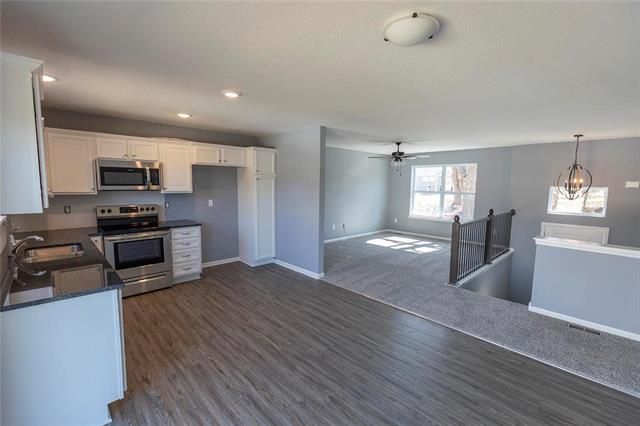 5105 E Belmont Ave, Kansas City, MO 64119