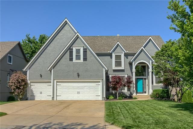 14332 Bond St, Overland Park, KS 66221