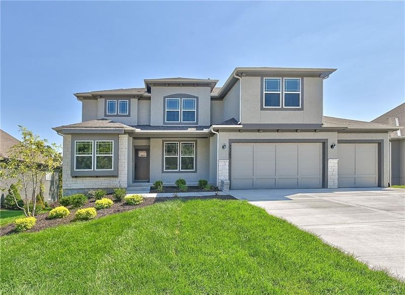23205 W 124th Pl, Olathe, KS 66061