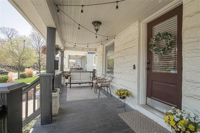 3402 Charlotte St, Kansas City, MO 64109