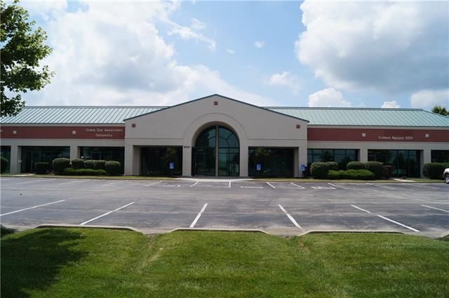 9501 State Ave, Kansas City, KS 66111