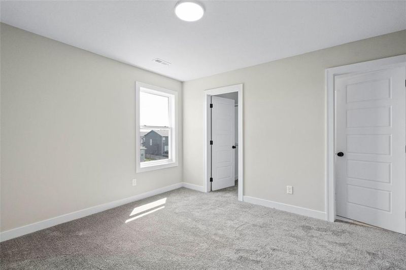 4405 SW Grindstone Cir, Lee's Summit, MO 64082