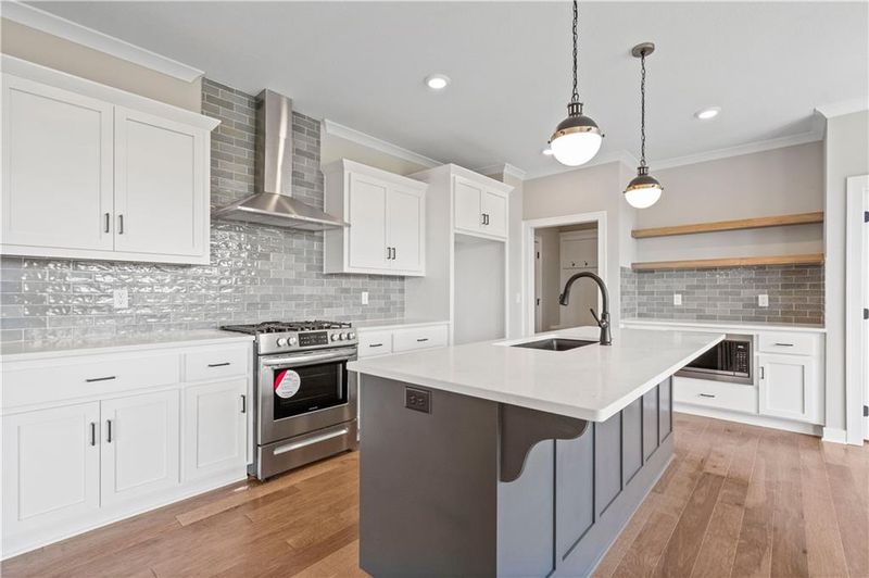 4405 SW Grindstone Cir, Lee's Summit, MO 64082