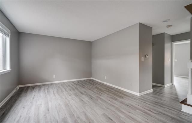 9529 Outlook Dr, Overland Park, KS 66207