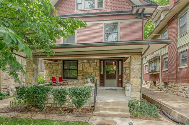 3632 Charlotte St, Kansas City, MO 64109