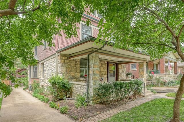 3632 Charlotte St, Kansas City, MO 64109