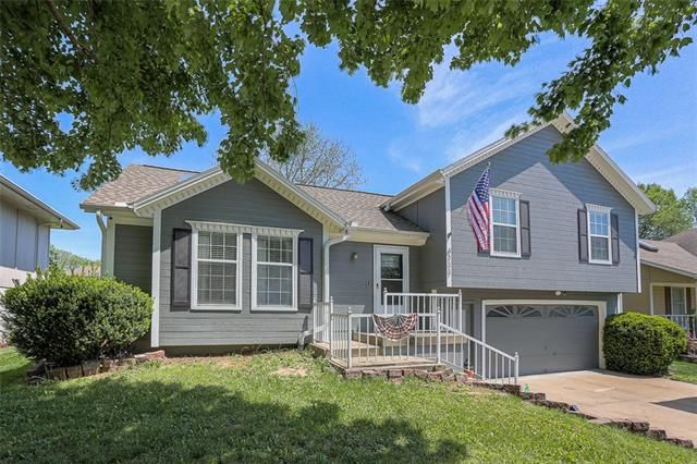 4111 N Campbell Ave, Kansas City, MO 64116