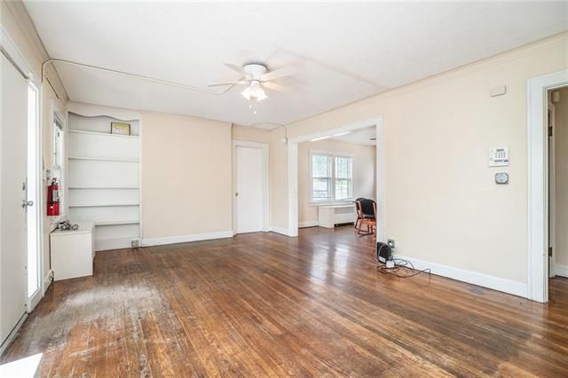1302 Rockhurst Rd, Kansas City, MO 64110