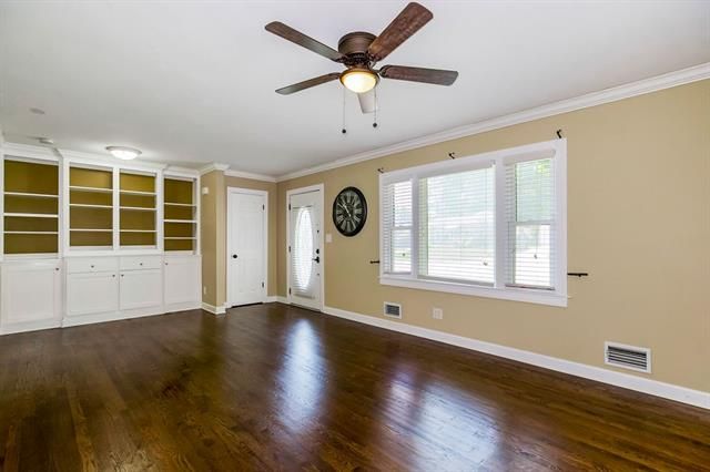 14 W 85th St, Kansas City, MO 64114