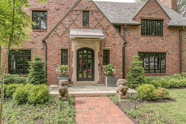 511 W Meyer Blvd, Kansas City, MO 64113