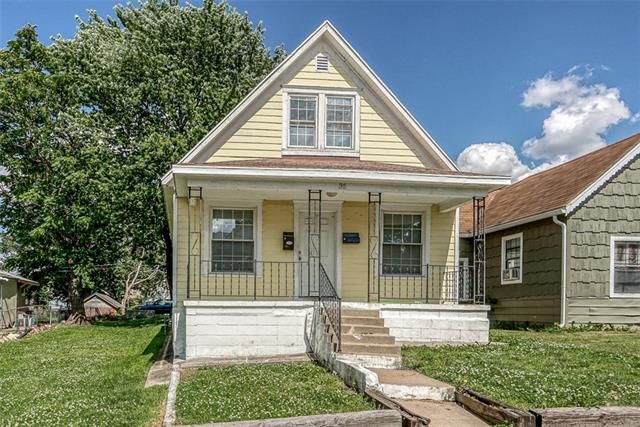 35 S 8th St, Kansas City, KS 66101