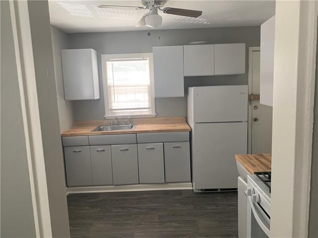 1815 E 74th Ter, Kansas City, MO 64131