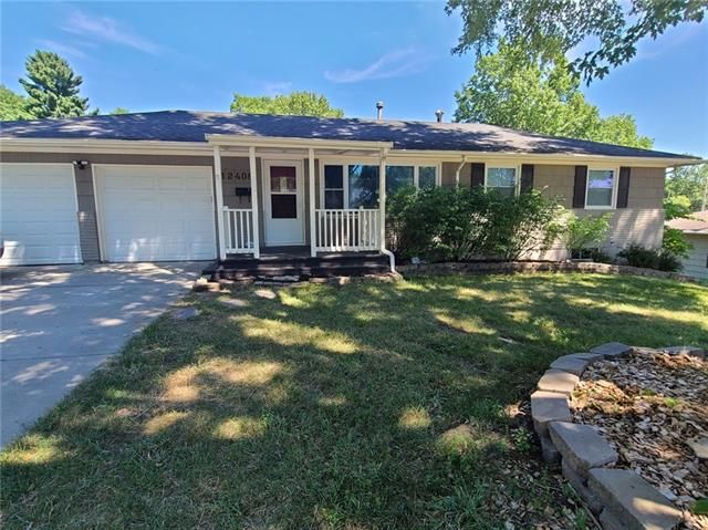 12408 E 53rd St, Kansas City, MO 64133