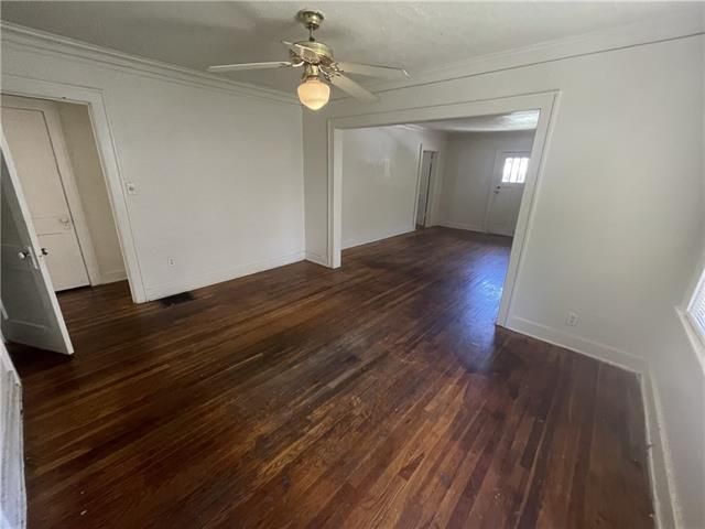 1843 E 68th St, Kansas City, MO 64132