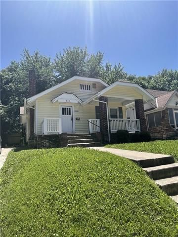 1843 E 68th St, Kansas City, MO 64132
