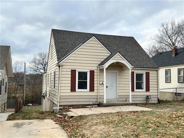 4336 Myrtle Ave, Kansas City, MO 64130