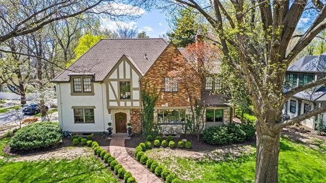 1001 W 59th St, Kansas City, MO 64113