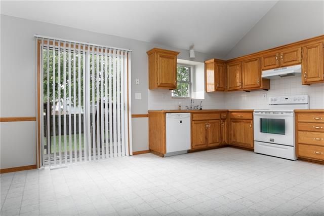 8661 NE 110th Ter, Kansas City, MO 64157