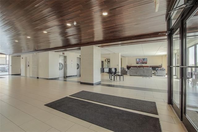 700 E 8th St #10H, Kansas City, MO 64106