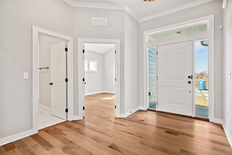4413 SW Grindstone Cir, Lee's Summit, MO 64082