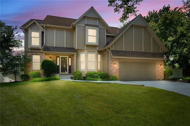 14043 Birch St, Overland Park, KS 66224