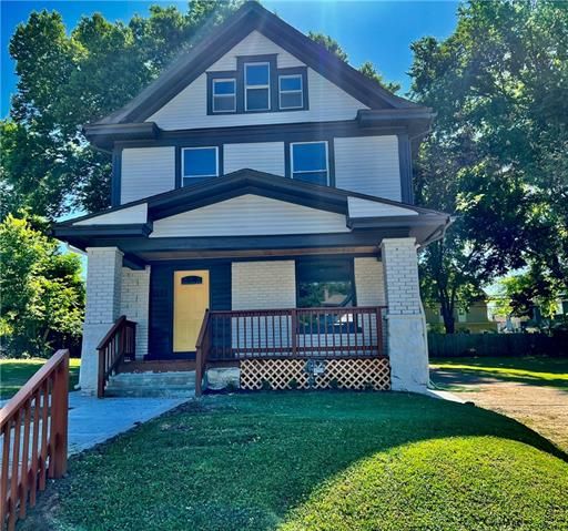 3321 Olive St, Kansas City, MO 64109