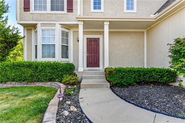 13119 W 137th Ct, Overland Park, KS 66221