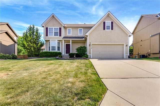 13119 W 137th Ct, Overland Park, KS 66221