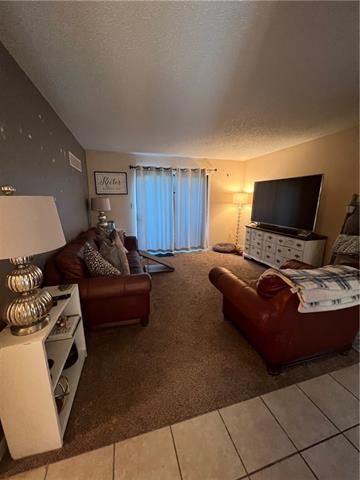 4801 S Shrank Dr, Independence, MO 64055