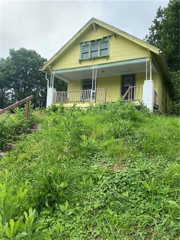 3946 Brooklyn Ave, Kansas City, MO 64130