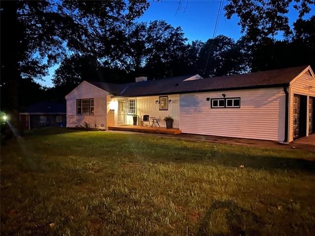 8604 E 55th St, Kansas City, MO 64129