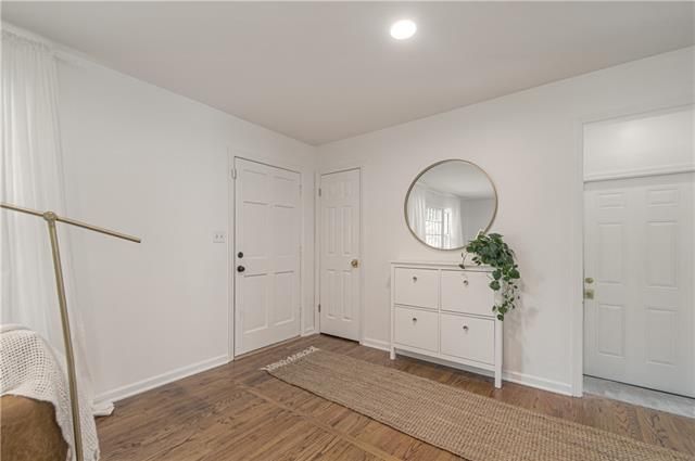 9101 Outlook Dr, Overland Park, KS 66207