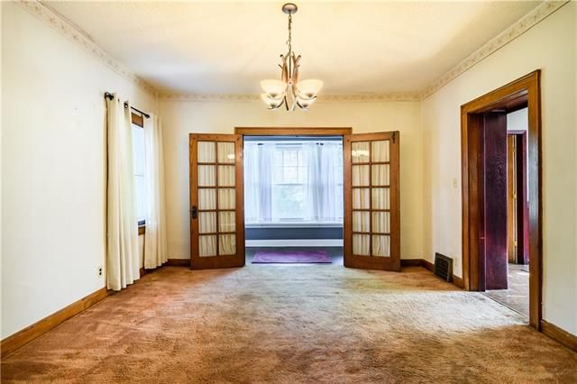 2017 Freeman Ave, Kansas City, KS 66102