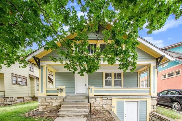 5126 Forest Ave, Kansas City, MO 64110