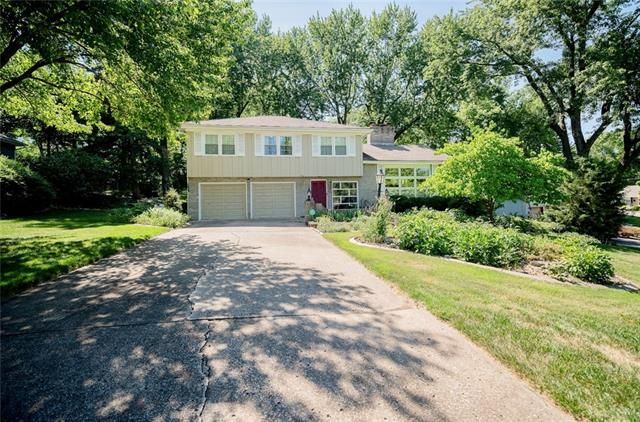 9400 Madison Ave, Kansas City, MO 64114