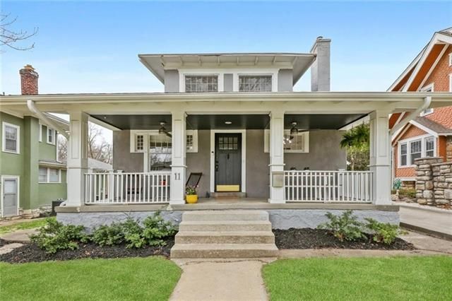 11 E 57th Ter, Kansas City, MO 64113