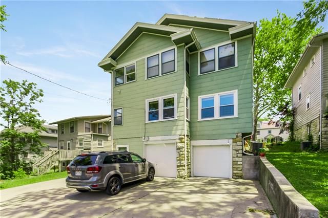 4938 Forest Ave, Kansas City, MO 64110