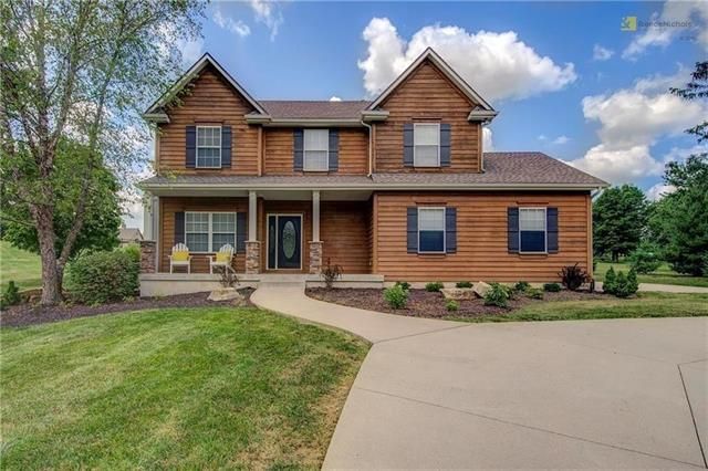 16460 Switzer Rd, Overland Park, KS 66221