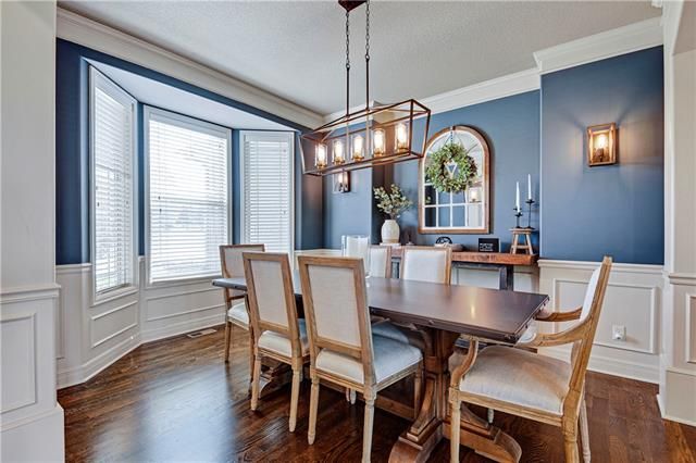 15212 Flint St, Overland Park, KS 66221
