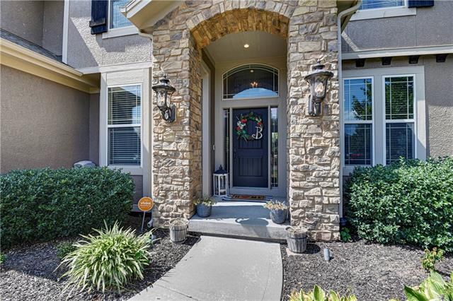 15212 Flint St, Overland Park, KS 66221