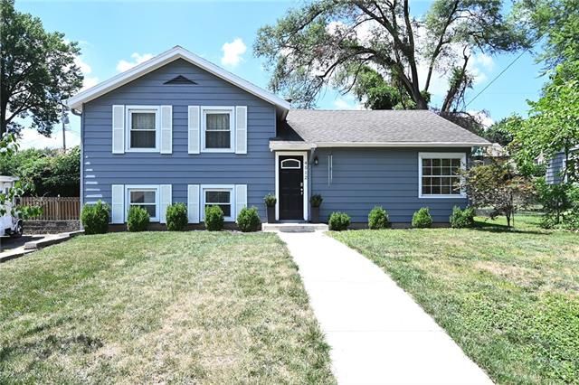 4512 N Cherry St, Kansas City, MO 64116