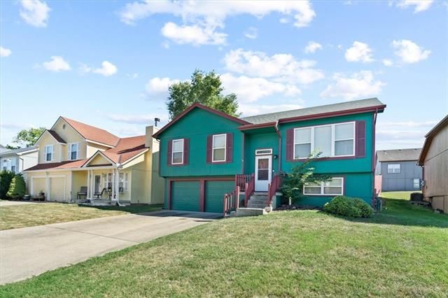 4005 E 16th Ter, Kansas City, MO 64127