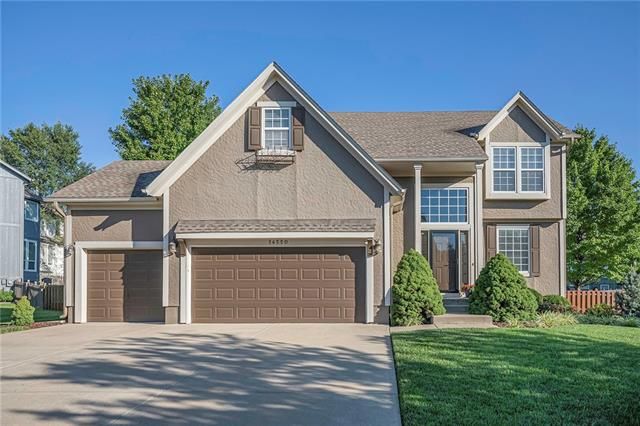 14550 W 153rd St, Olathe, KS 66062