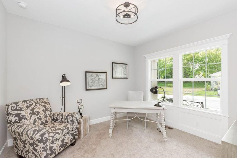 16225 Broadmoor St, Overland Park, KS 66085