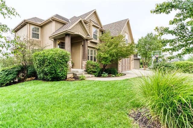 11457 S Carbondale St, Olathe, KS 66061