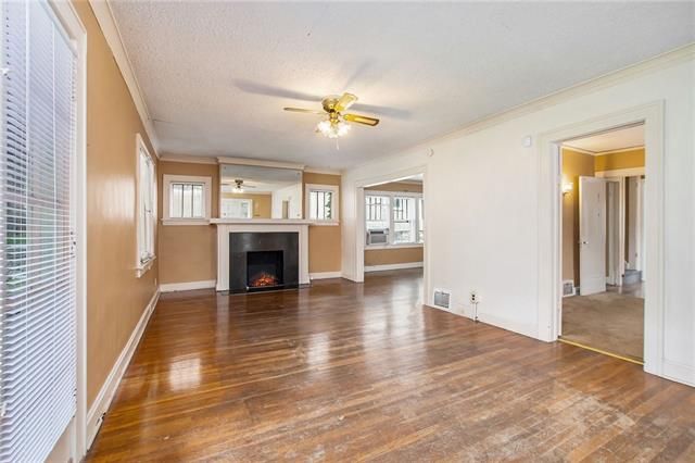 1330 Rockhurst Rd, Kansas City, MO 64110