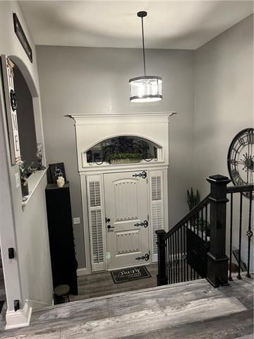 909 Kodiak St, Raymore, MO 64083