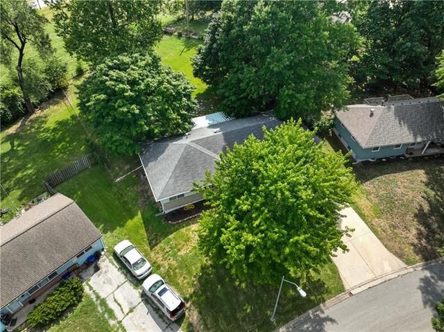 12905 E 54th Ter, Kansas City, MO 64133