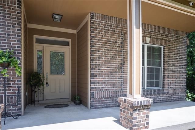 13630 NW Mohawk Rd, Kansas City, MO 64152